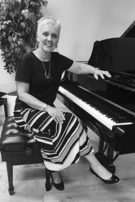 Pamela Hughes, piano