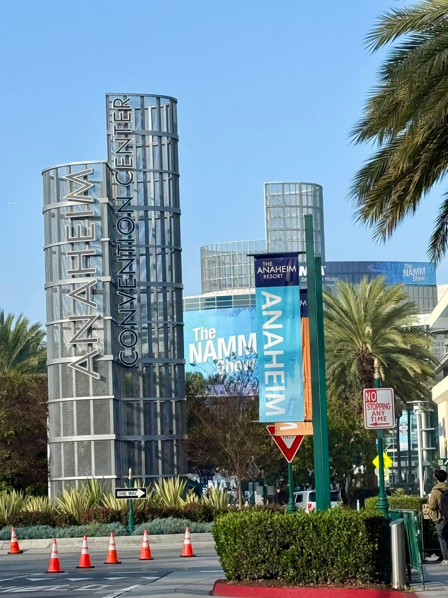 4270c9ba-ca3d-4257-ac0a-7879886adfdd